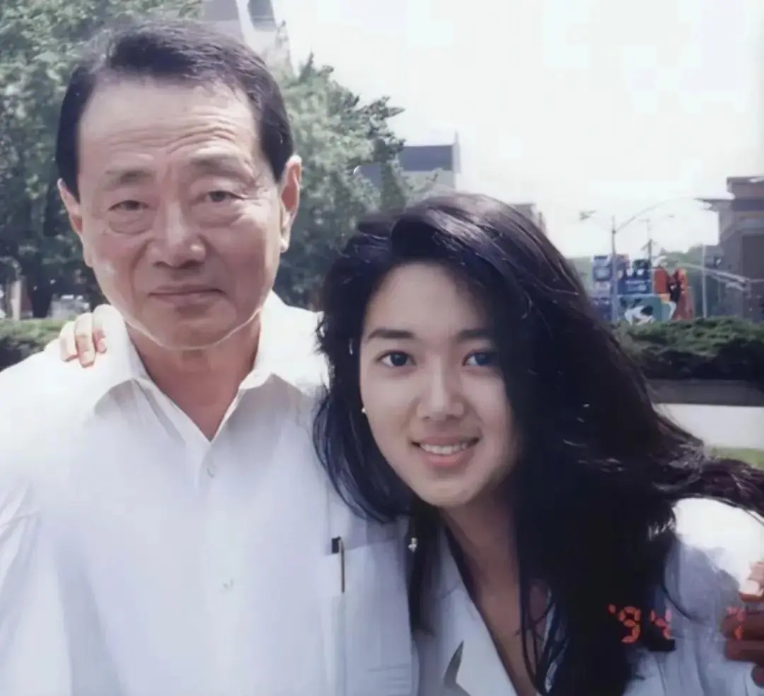 20b7f7532e444268ae5a76bb789e6635