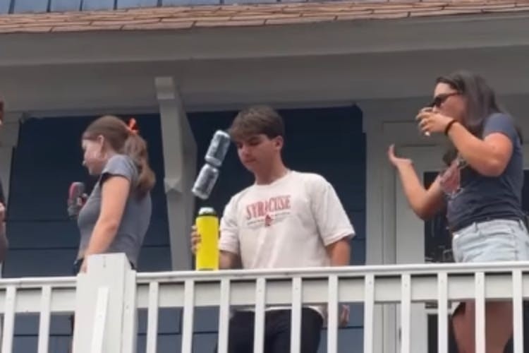 4fc2e2aa-f05c-48fa-aa3d-02d63ea57ca6