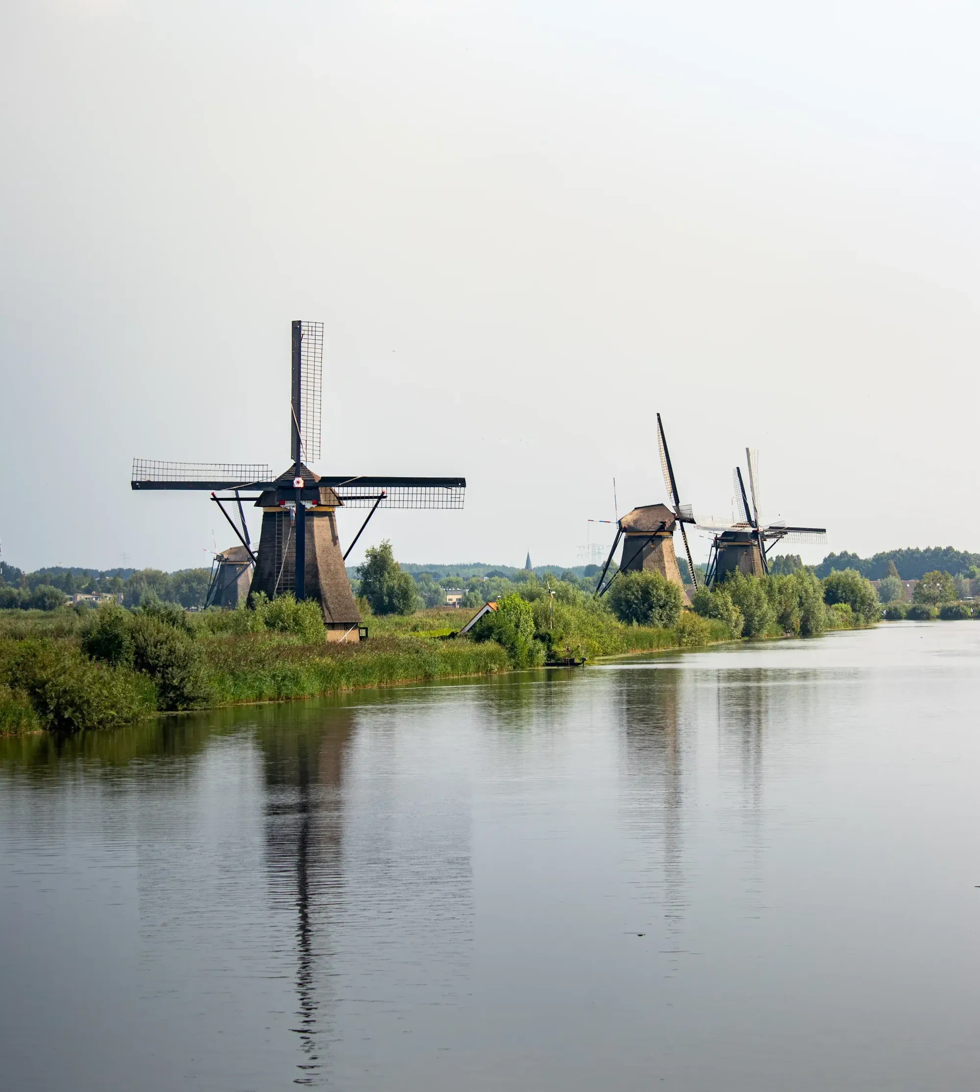 675c38242aba2e799aeb29a0_Foxtrotteurs_Pays-Bas_couv-p-2000