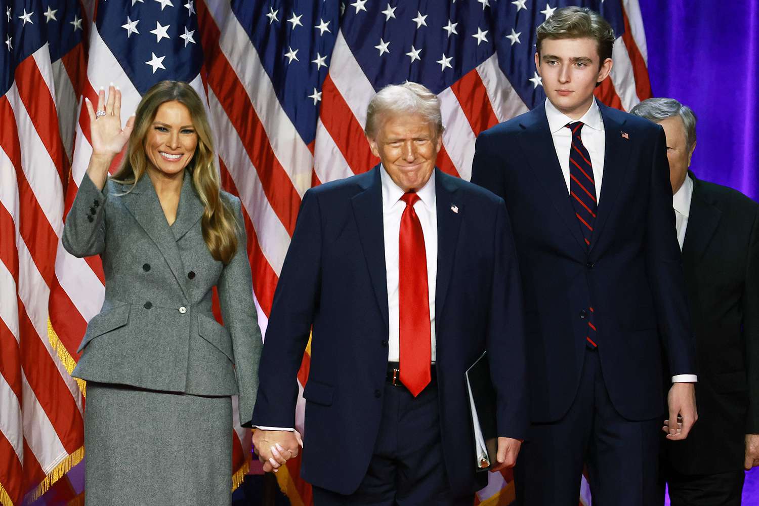 barron-trump-melania-donald-012125-f3e10d0bd63c4ae2912381a6d04dfb82