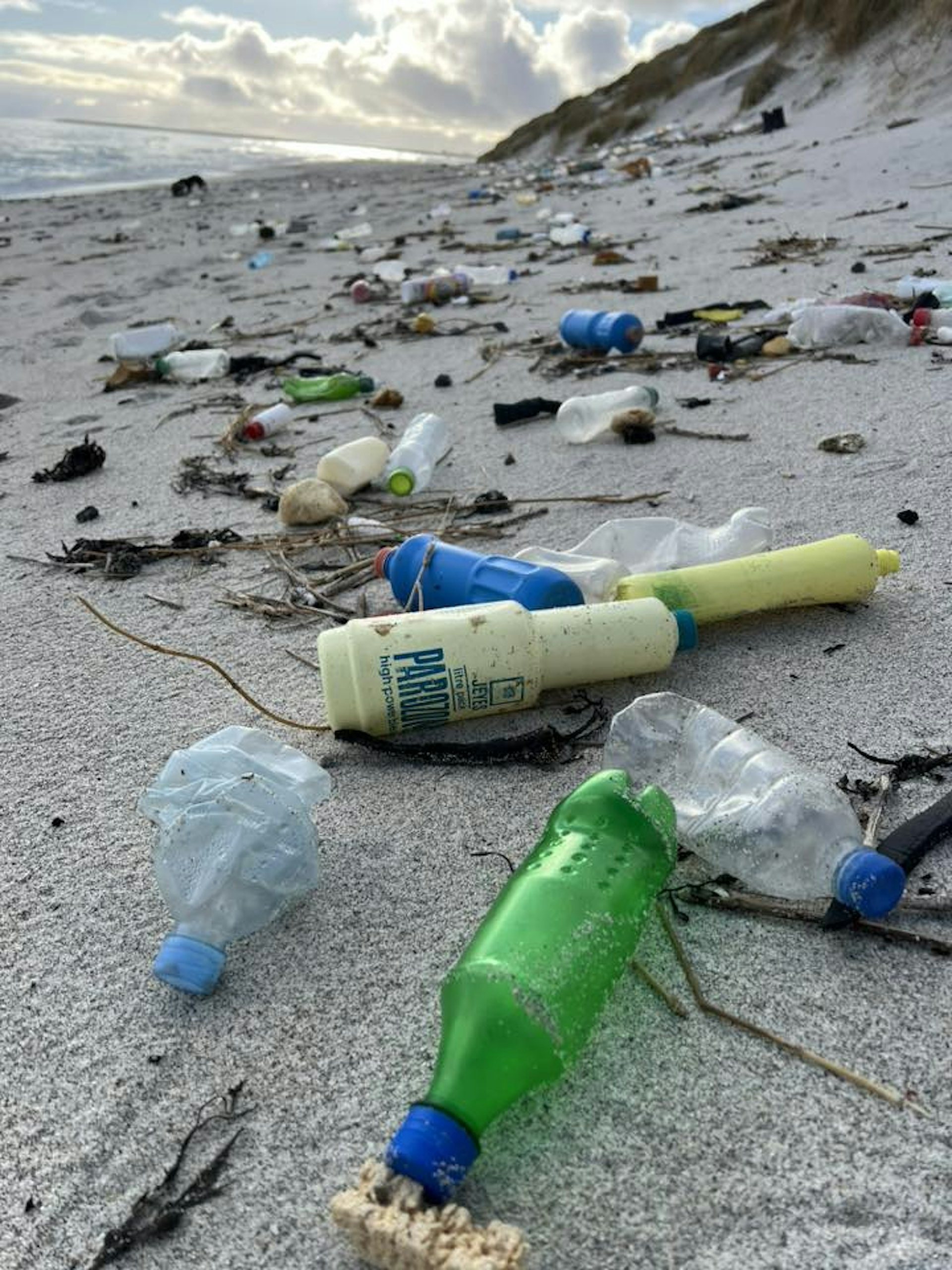 U0Cp8FaUHDE4O2luIazWObfM1S0QUG93uc8piLnPKYg