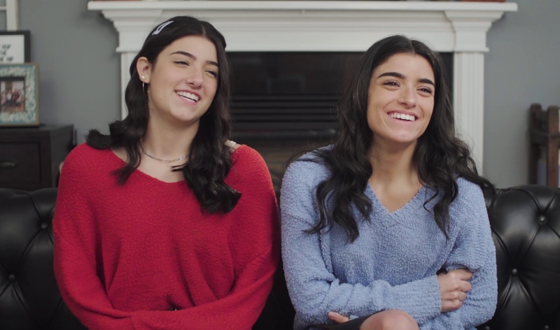 800px-Charli_and_Dixie_D'Amelio_on_being_bullied_online_-_UNICEF_-_HD