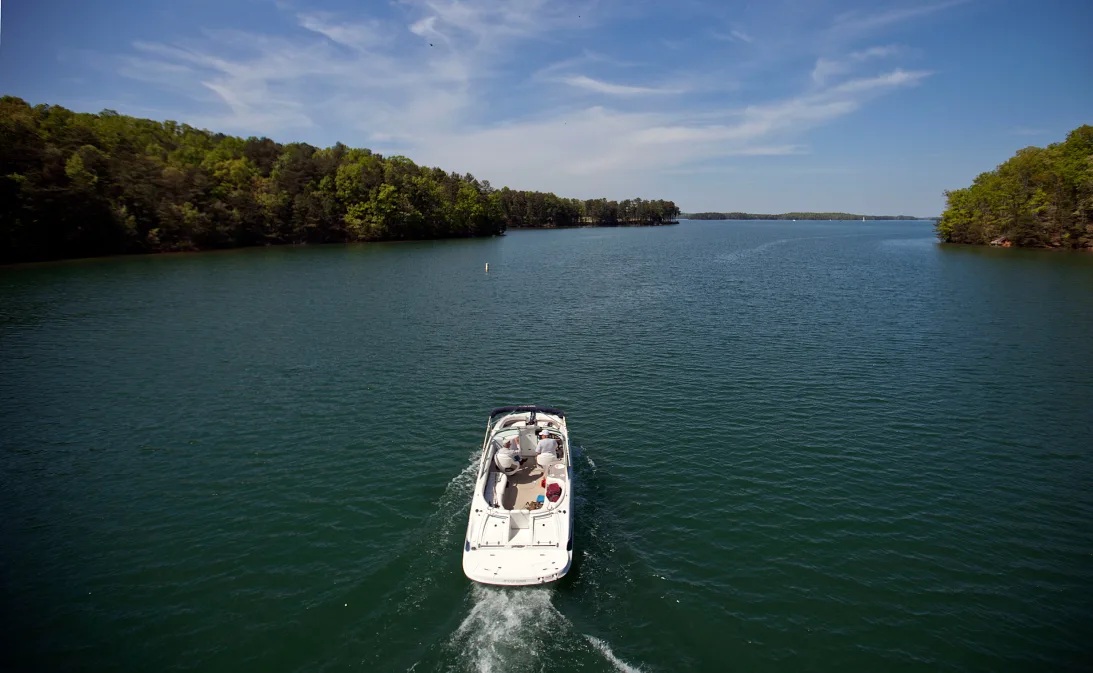201015165713-01-lake-lanier-urban-legends-trnd